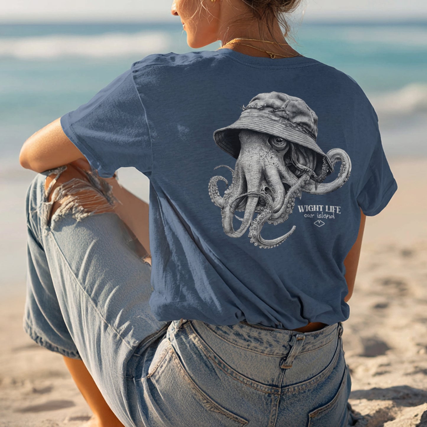Wight Life T-Shirt - Bucket Hat Octopus- Unisex Isle of Wight Tee